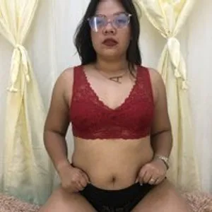 Martha-Soft from bongacams