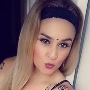 MaybelyLopez from bongacams