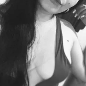 Melinagirls from bongacams