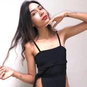 Mia-handler from bongacams