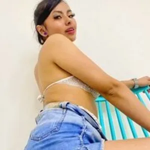 MiaBonnie from bongacams