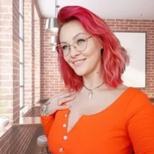 MiaLove from bongacams