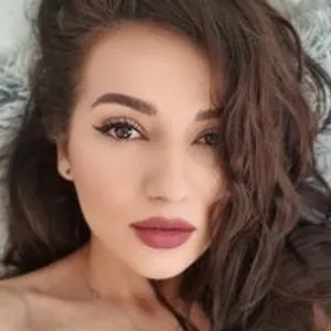 MiauMiauu from bongacams