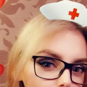 MikkyTikkky from bongacams