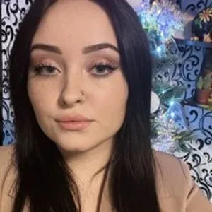 MilaRom from bongacams