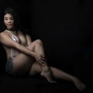 MilaaFox from bongacams