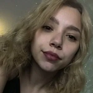 Milana388 from bongacams