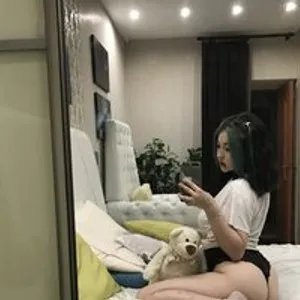 Mimimizhca from bongacams