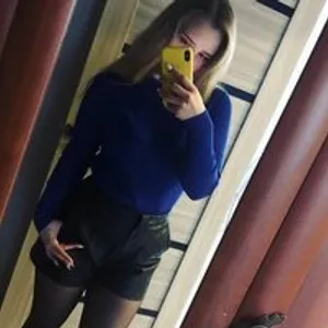 Mindiysa from bongacams