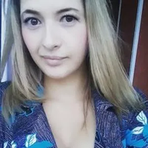 MiraSlavaa from bongacams