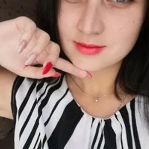 Miss0kate19 from bongacams