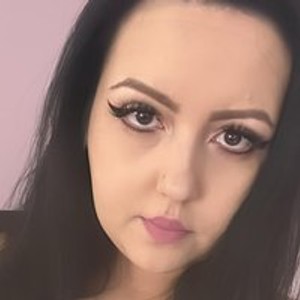 Camgirl is actually offline