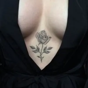 MizukiRose from bongacams