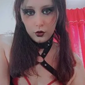 MonetBellla from bongacams