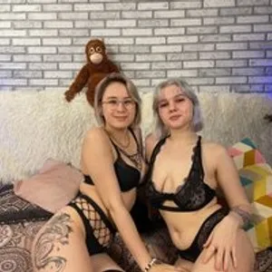 MosleyPosy from bongacams