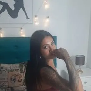 NAHTYSHOT from bongacams