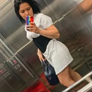 NINI-J from bongacams