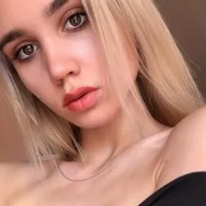 Nancy-Dean from bongacams