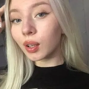 Nannix from bongacams