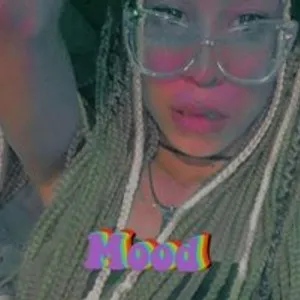 Nastly-Chill from bongacams