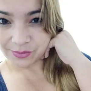 Nathalia-Lebe from bongacams