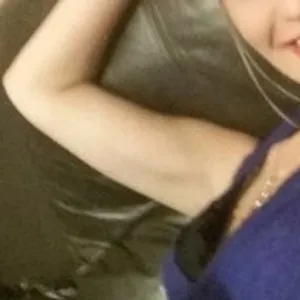 NaudiaStrong from bongacams