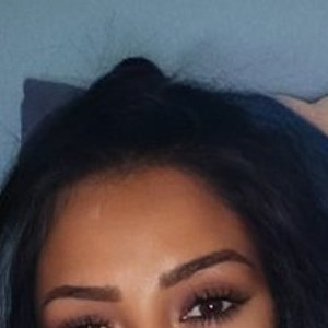 Naughtygirl89's profile picture