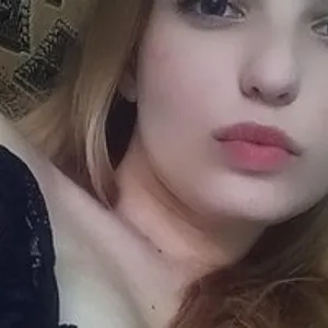 NazaroVa22 from bongacams