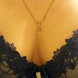 Nelli-3 from bongacams