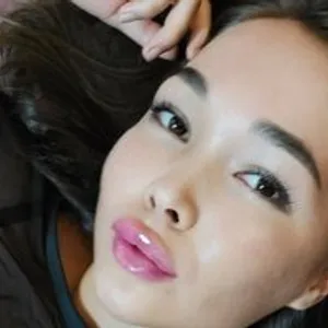 Ni-Kioto from bongacams