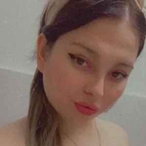 NicoleWest from bongacams