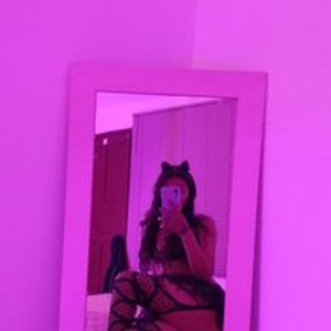 nicolee03