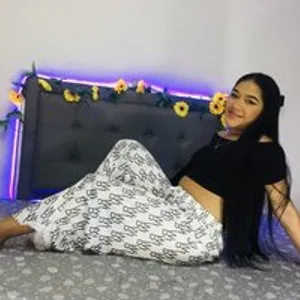 NicolleSosa from bongacams