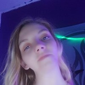 Nikkidew2's profile picture