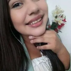 Nikyniki22 from bongacams