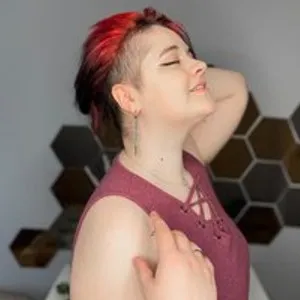 NooriLi from bongacams