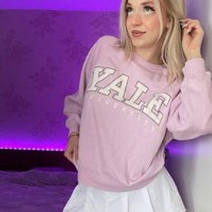 NovaHollisx