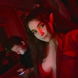 NunaNut from bongacams