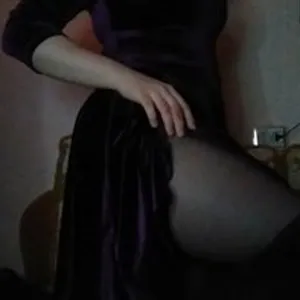 ParisJewel from bongacams