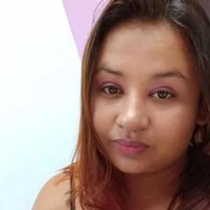 PhanyLuu from bongacams