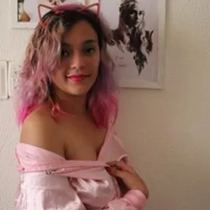 Pinkiepixie from bongacams