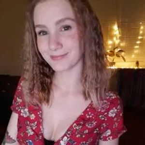 Popka11126 from bongacams