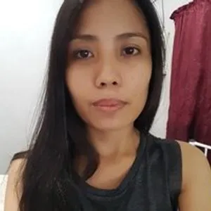 Pulot11 from bongacams