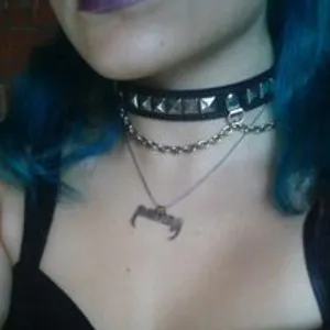 QueenBabygirl from bongacams