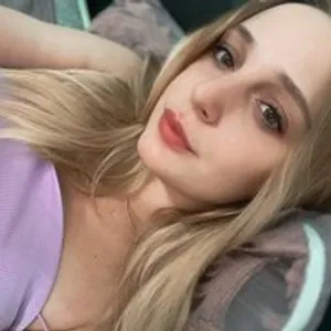 Raspberry33 from bongacams