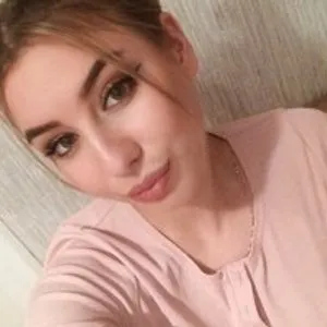 Rina-Vin31 from bongacams