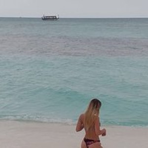 riskygirl