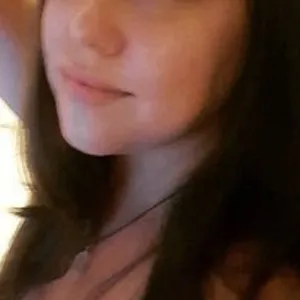 Rocksteadyxox from bongacams