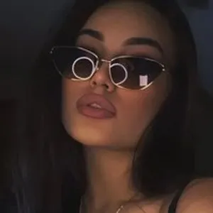 RonniLu from bongacams