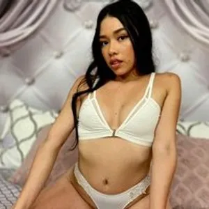 Rose-sexandfun from bongacams